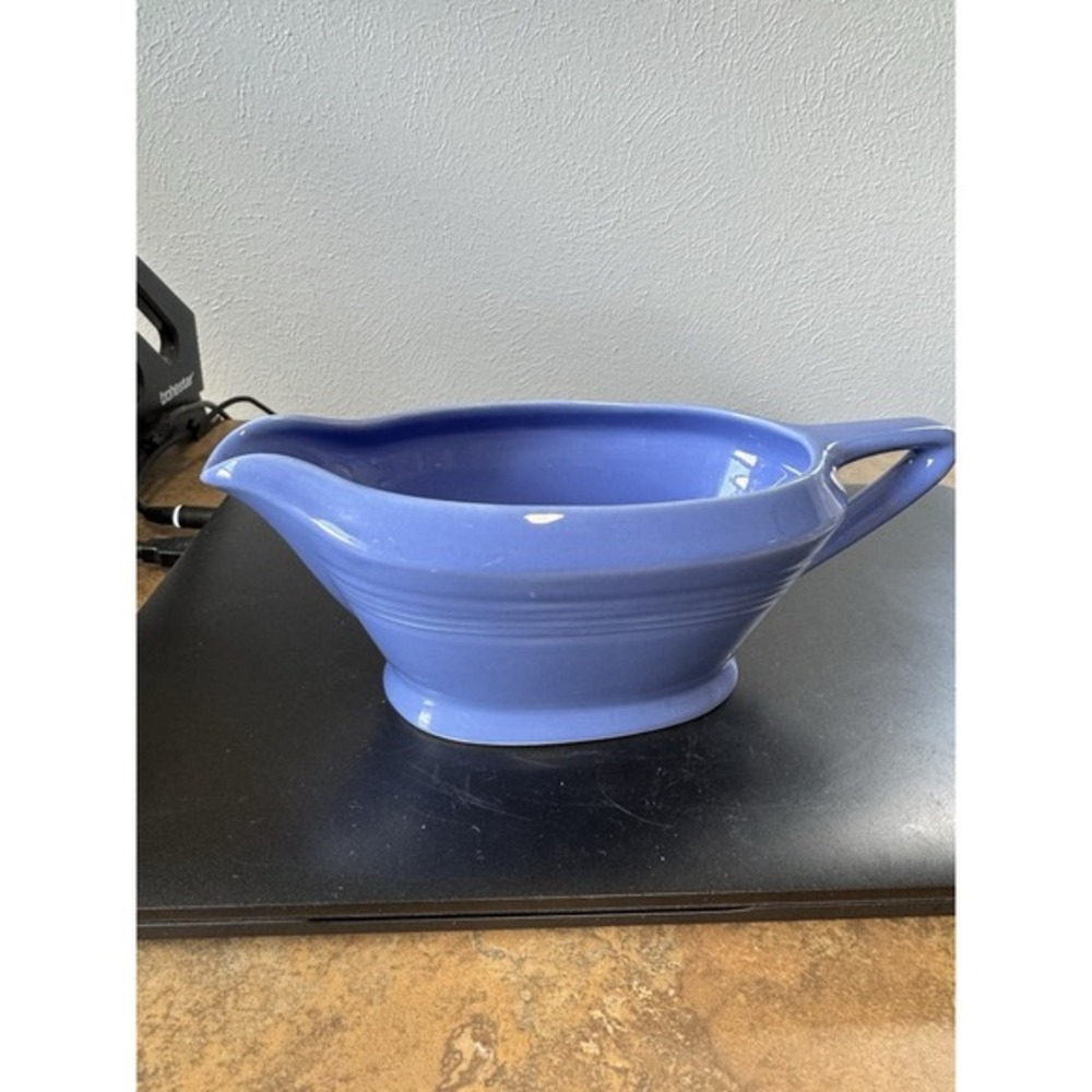 Vintage Harlequin Gravy Boat Homer Laughlin?‎